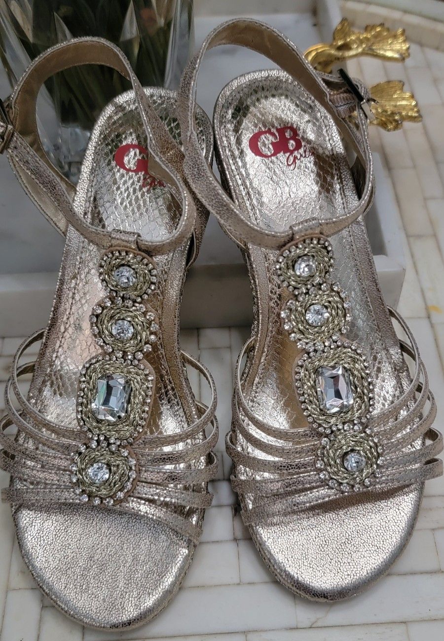 GB Sandals Size 4 M