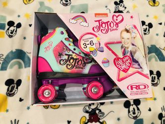  JoJo Siwa Adjustable Quad Star Roller Skates, Size Medium (3-6)