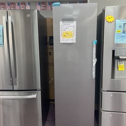 Upright Freezer Convertible New Open Box And 1 Year Warranty 