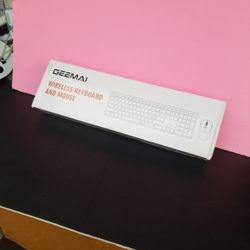 KBOARD AND MOUSE  WIRELESS  NEW IN THE BOX 