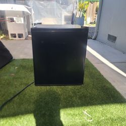 Hisense Mini Fridge