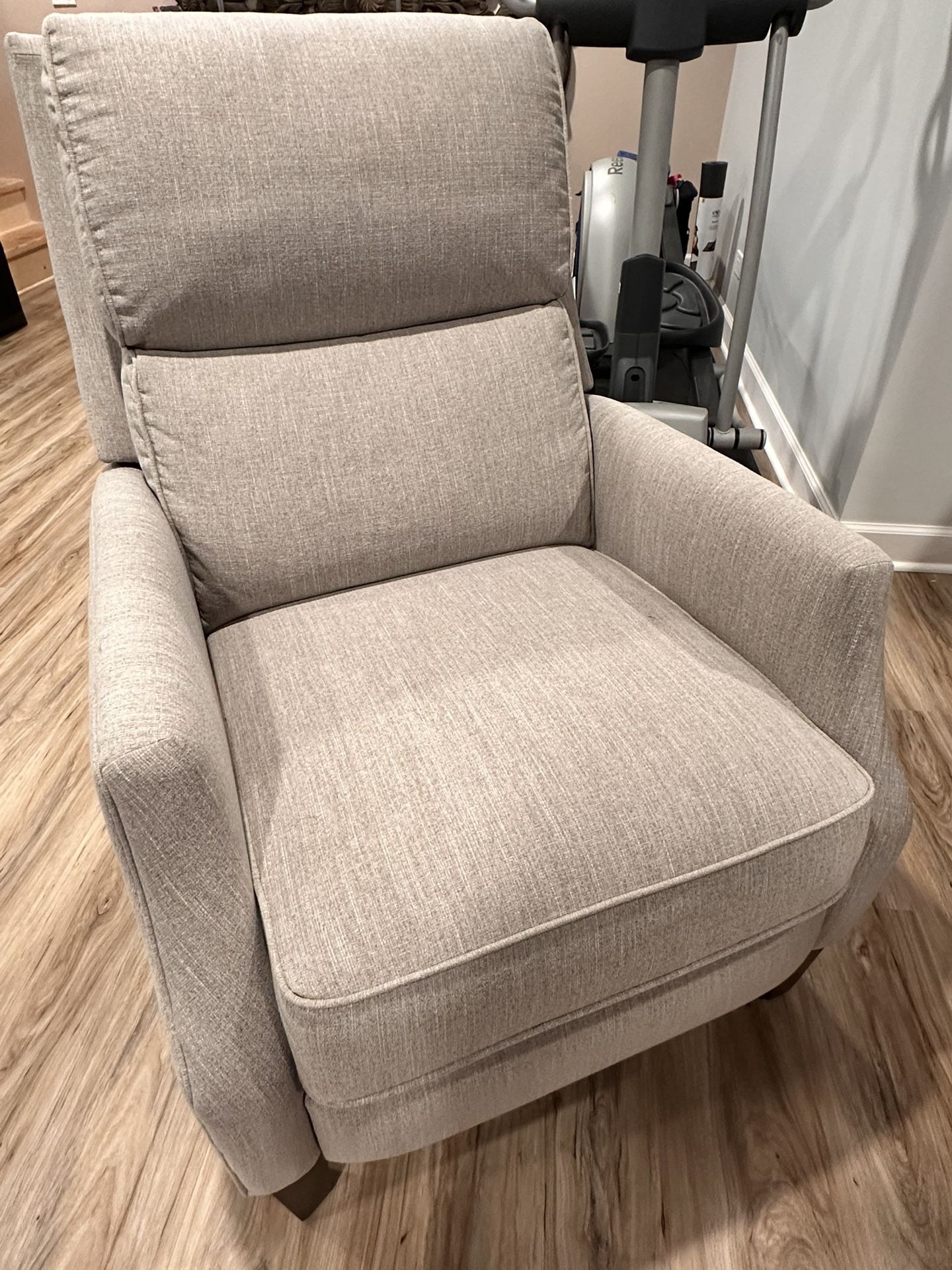 Recliner