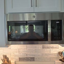 Electric Range And Microwave 