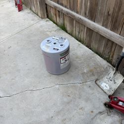 Electric water heater 