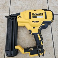 Dewalt 18 Gauge Brad Nail Gun 20V Max XR DCN680