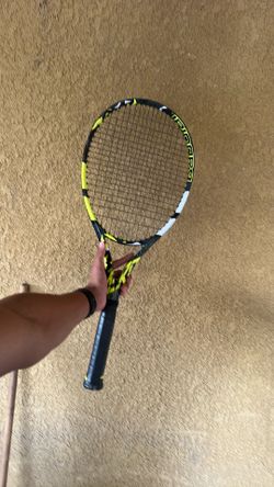 2023 Babolat Pure Aero 100
