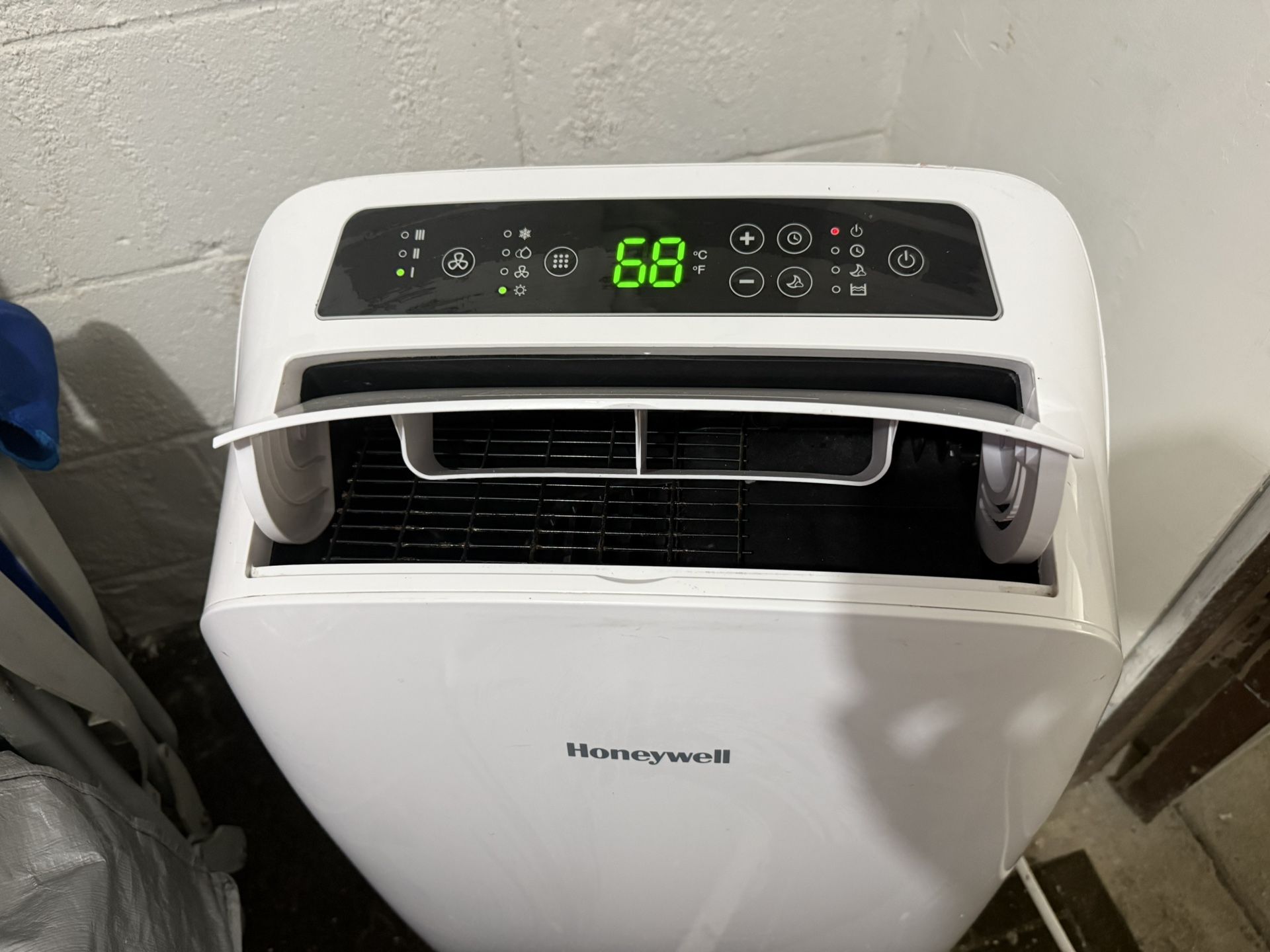 Honeywell Portable Air Conditioner 14,000 BTU