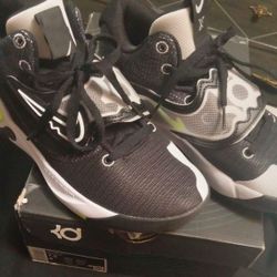 Nike KD Trey 5 X Basketball  Black Mid Sneakers DD9538-007