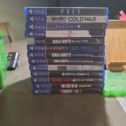 13 PS4 and 1 PS3 Games