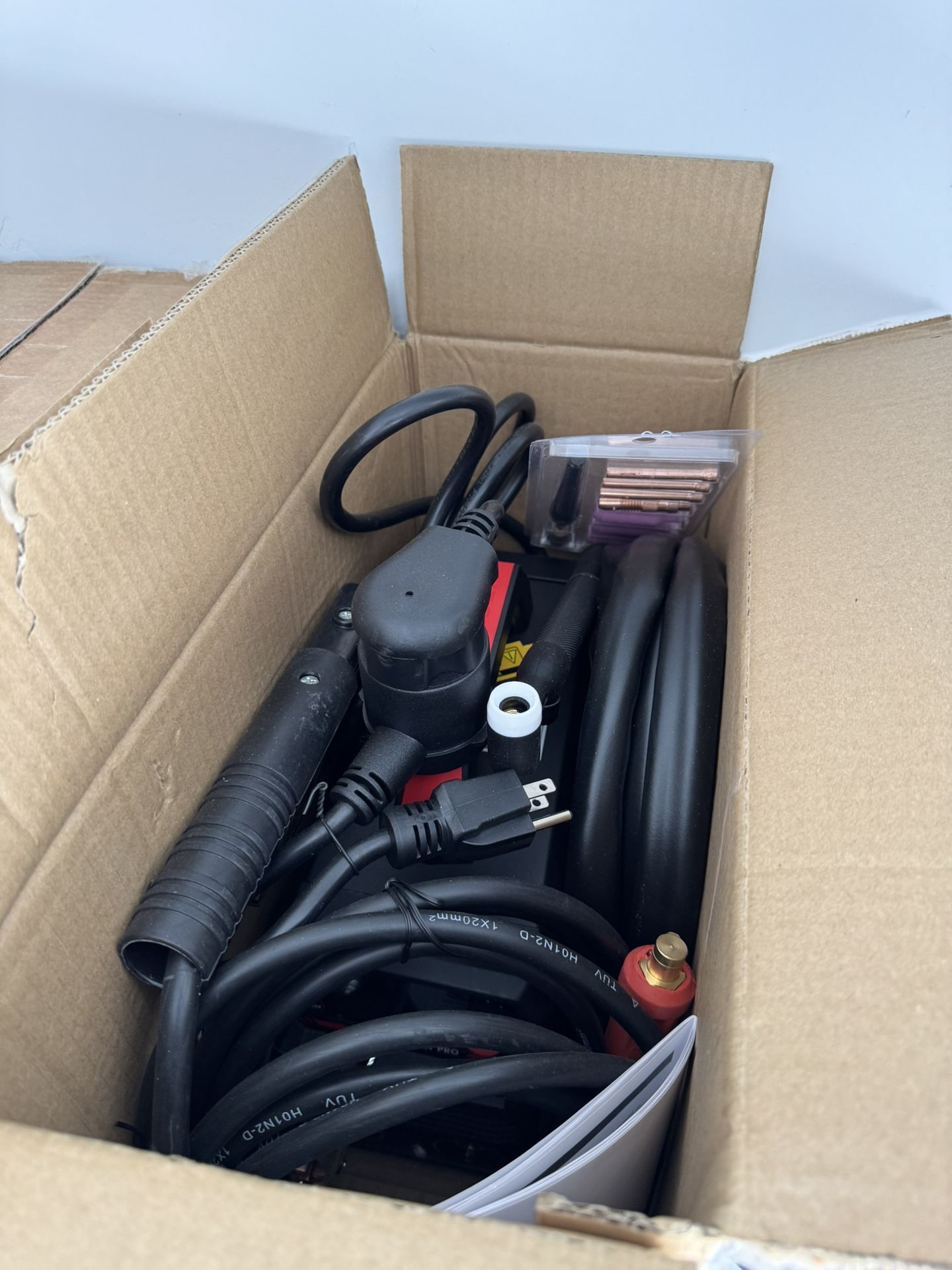 110/220V Stick Welder with Lift TIG Torch