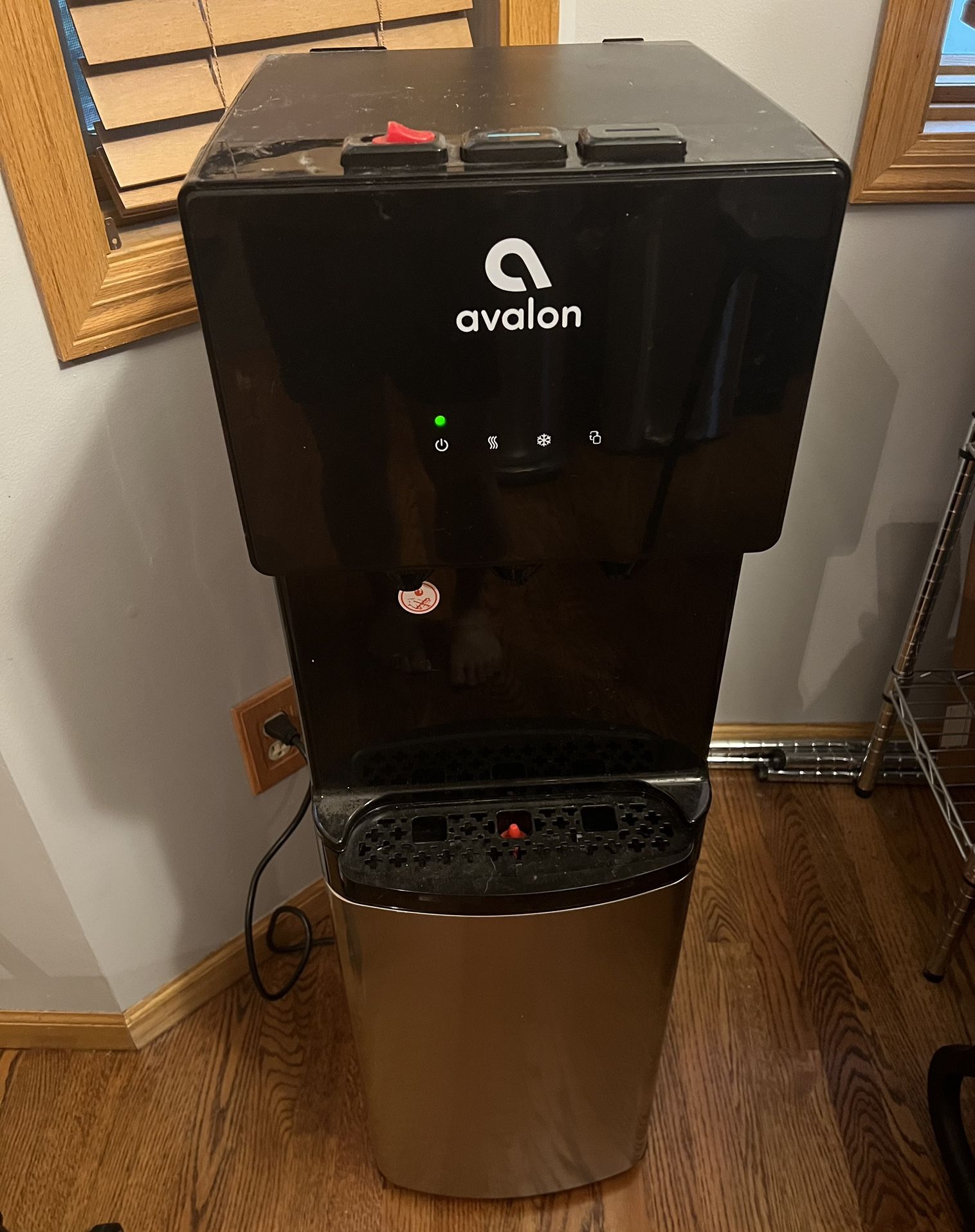Water Dispenser