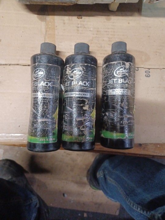 Turtle Wax Jet Black