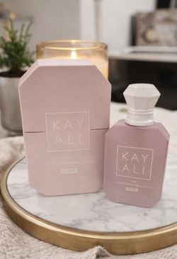 Kayali Yum Marshmallow | 81 Eau De Parfum – new in box