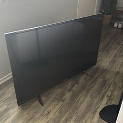 50” Toshiba LED TV + Amazon Fire Stick + Wall Mount – $80 OBO