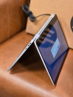 HP - 2-in-1 14" Touch-Screen Chromebook - Natural Silver (Chromebook not a windows laptop)