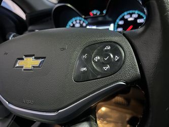 2019 Chevrolet Impala Thumbnail