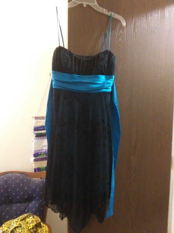 Black And Blue Semi Formal Dress