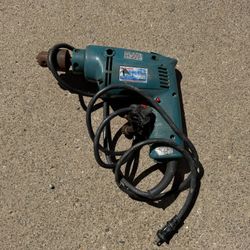 Makita drill