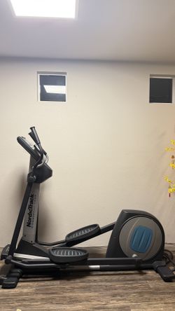 Nordictrack Commercial Elliptical 1300