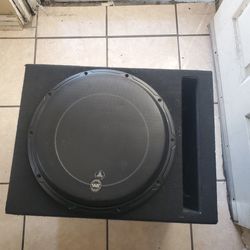 12 Jl Audio W6v3 Subwoofer In Good Condition 