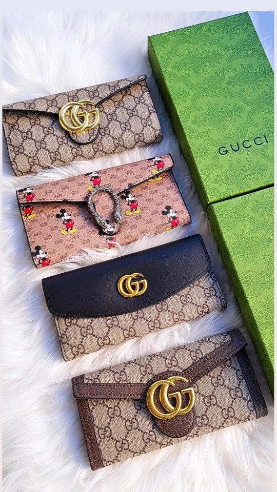 Designer Wallets 👉 See photos Models