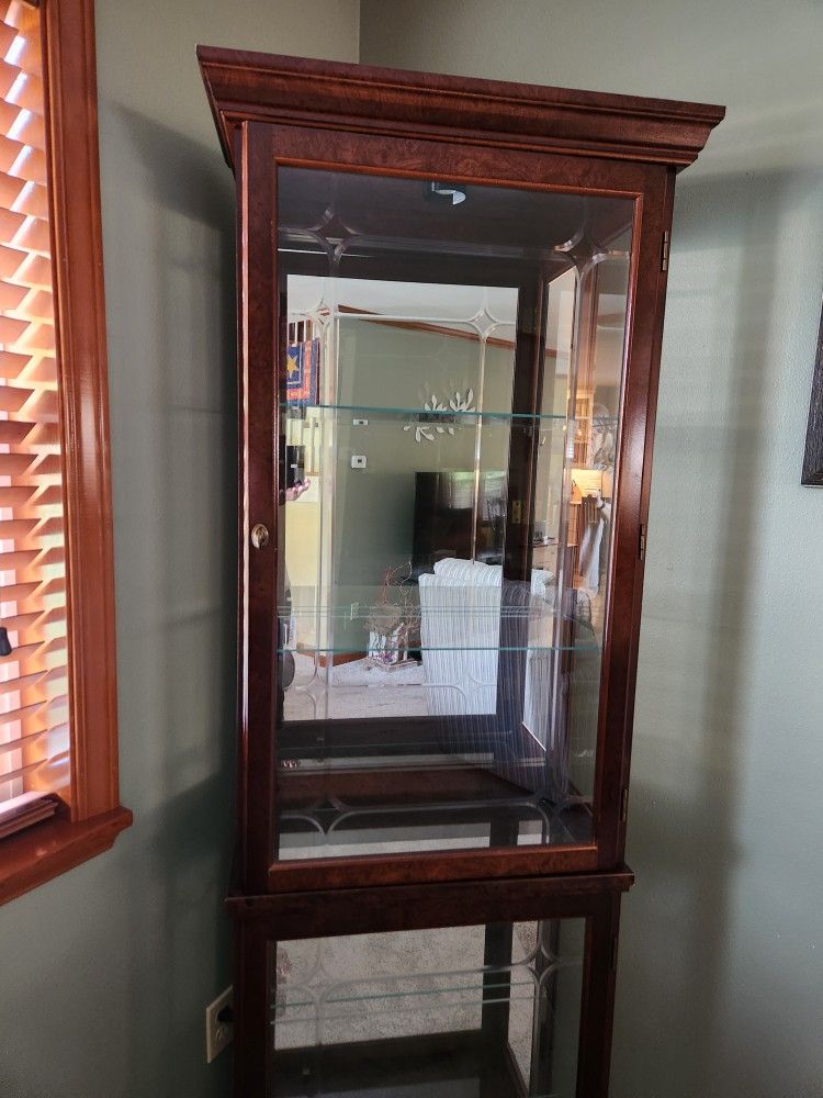 Small Curio Cabinet With 5 Shelves
