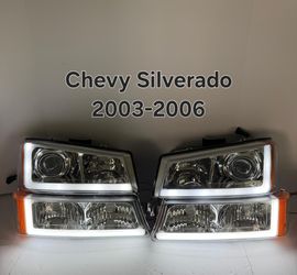Chevy Silverado 2003-2006 Headlights