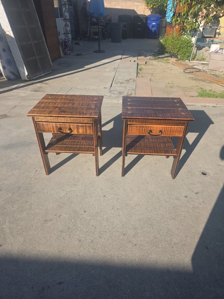 Nightstand/Side Tables