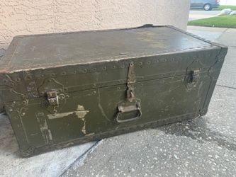 1942 Military trunk