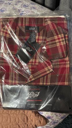 Embassy Apparel Flannel Plaid Pajama Set Size L