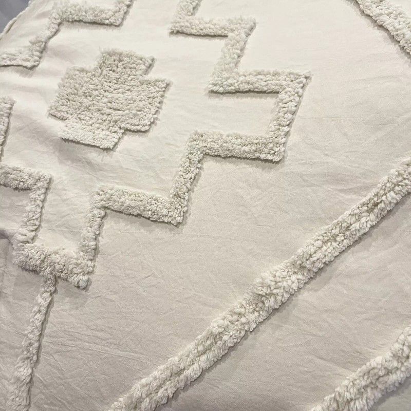 NEW Anthropologie Cream Boho Queen / King Size Tassel Comforter Blanket Bedding Sham Set