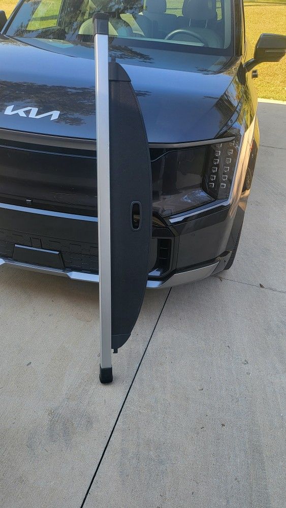 Kia Telluride Retractable Cargo Cover