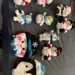 Xmas Plushies And Toilet Covers