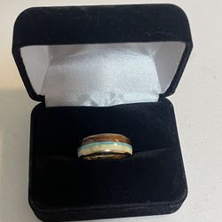 Men’s Wedding Band Size 10 (never Worn) 