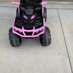 Girl Pink/Black 4-Wheeler