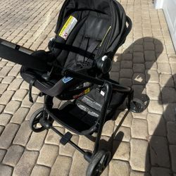 Great Condition Stroller With Car Sear And Stroller