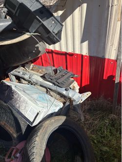 Radiator and support