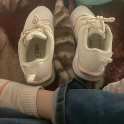 White Puma Shoes
