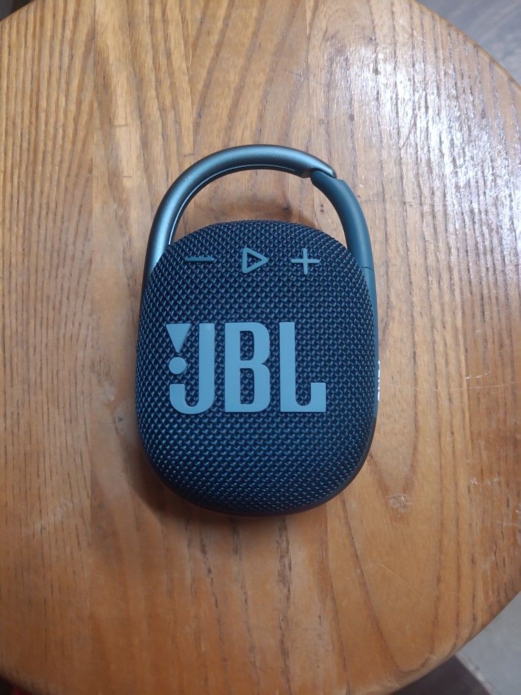 JBL CLIP 4 BLUETOOTH WATERPROOF SPEAKER 