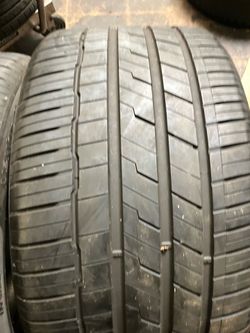 Tires 275-40r21 & 315-35r21 Hankook