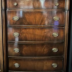 Cherry Dresser, Vintage, 5 Drawers