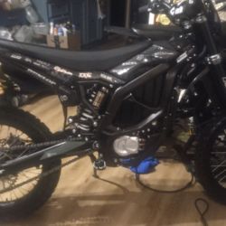 2025 Surron Ultra Bee Carbon Black Edition Customized NO TRADES