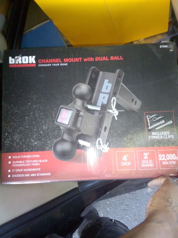 bROK Blackout Series 22,000 lbs GTW Adjustable Channel Mount with Dual Ball e