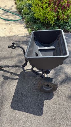 Lawn Spreader