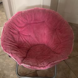 Folding Pink Chair 