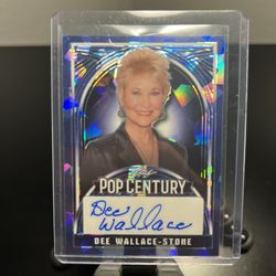 Dee Wallace Autographed Card