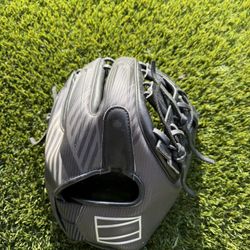 Rawlings Rev 1X (Infield) 