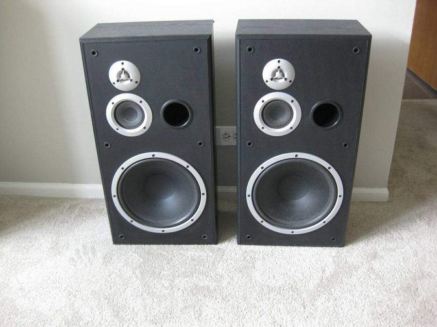 KLH 3-Way Home Floor Speakers 250W