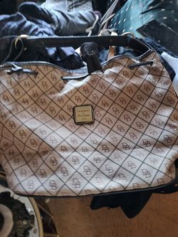 Dooney Bourke