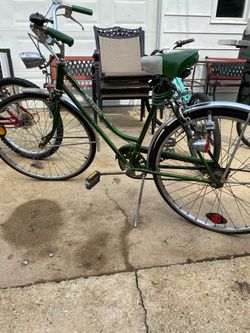 1960 Schwinn Breeze Tires are dry rotted, great project for collector could be worth alot